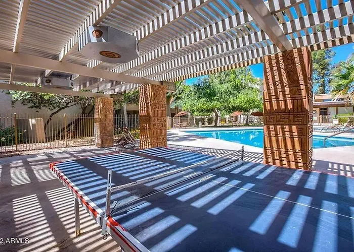 Lux Apartment Scottsdale